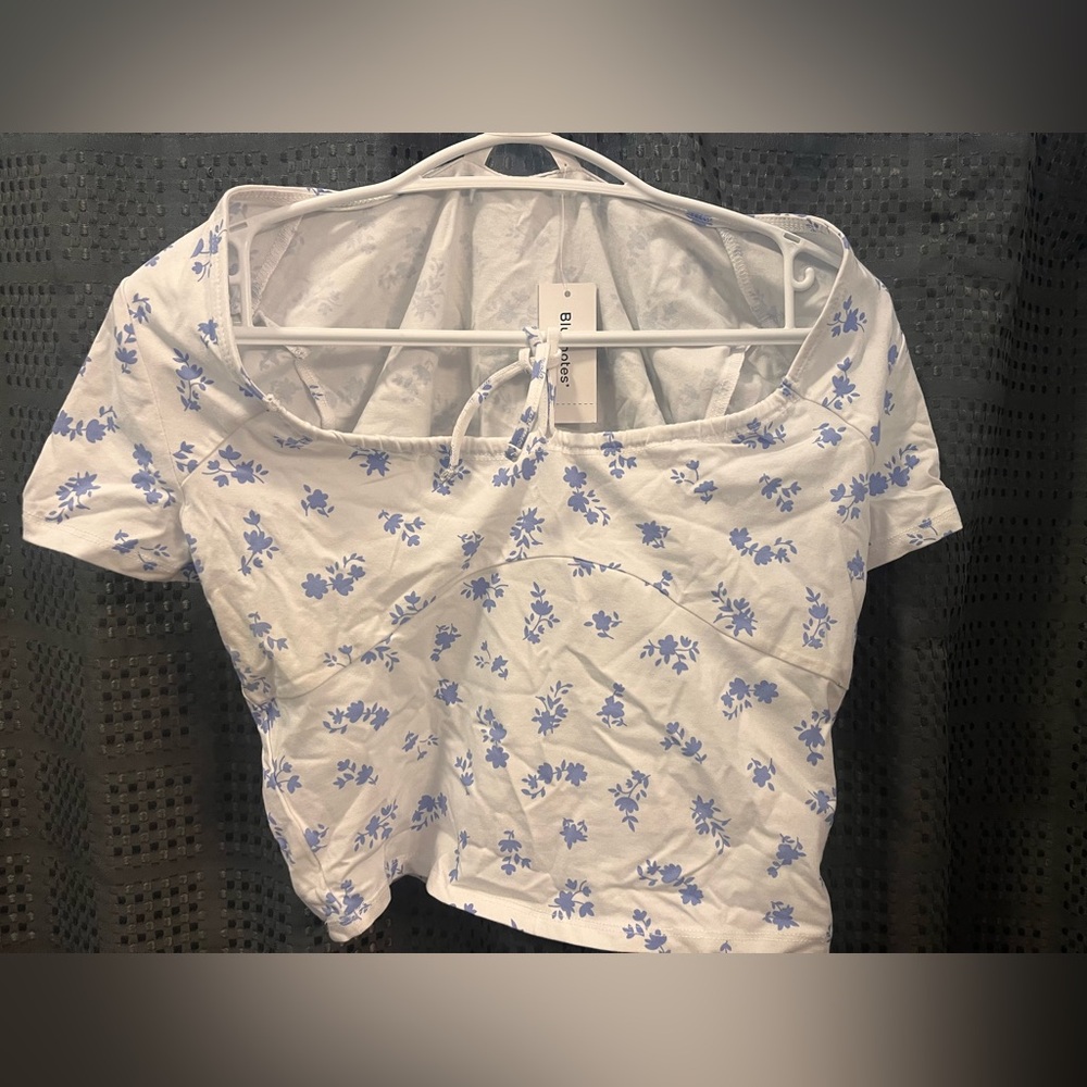 Blue notes square neck crop top